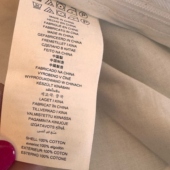 Michael Kors white keyholes blouse NWT 2X - Picture 8 of 10